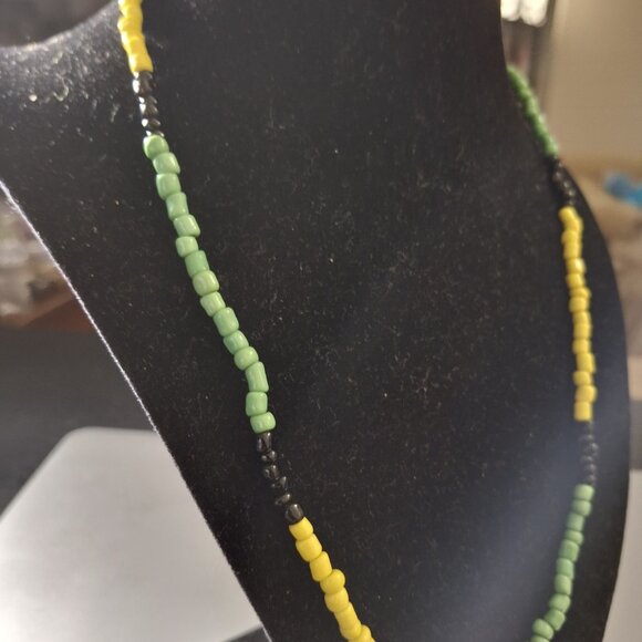 NECKLACE - Picture 2 of 2